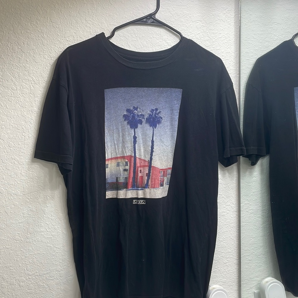 Ezekiel Tee Shirt Palm Tree